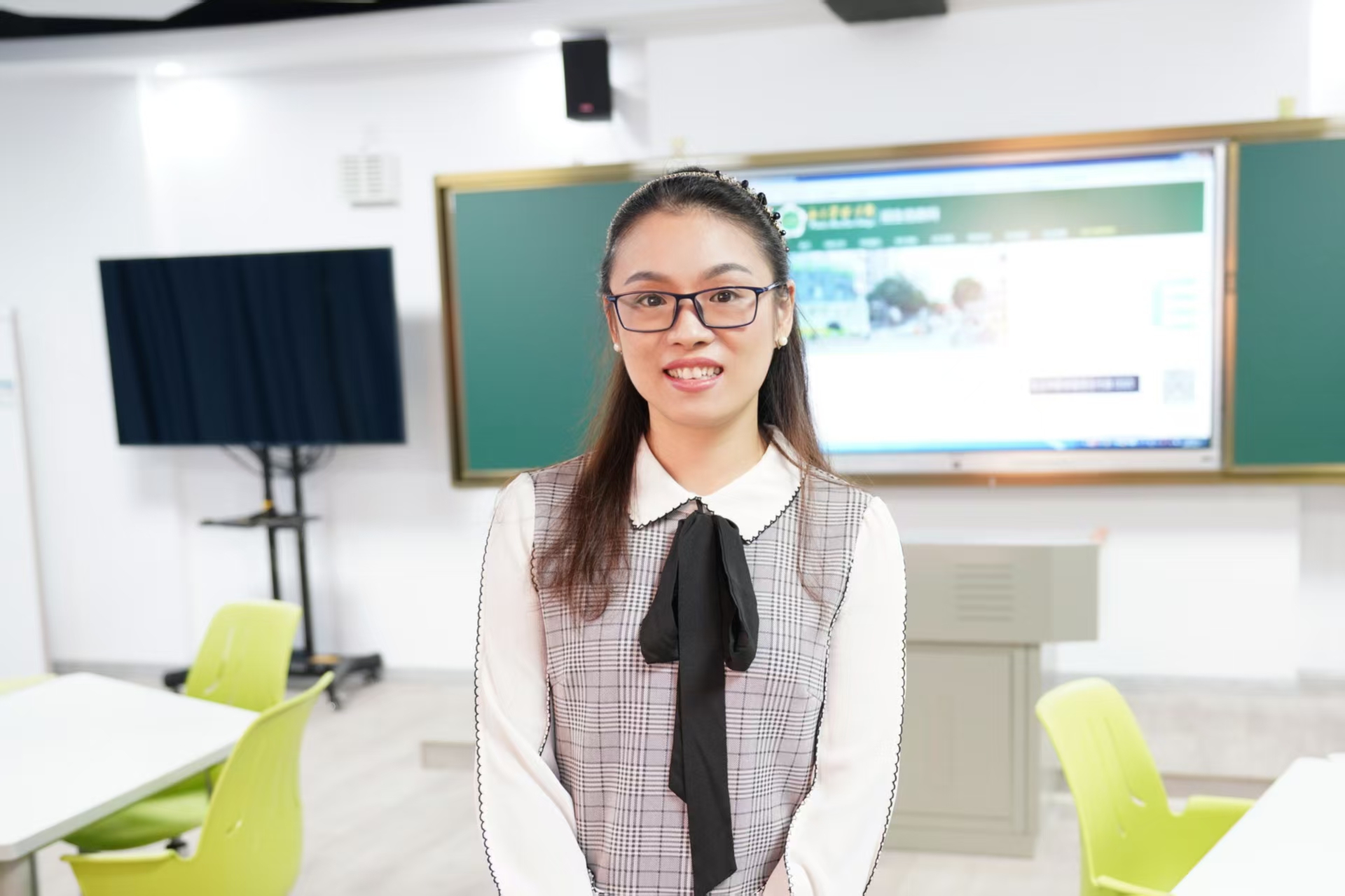 王教授